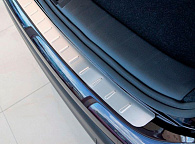Nakładka na zderzak Nissan Tiida '2007-> (tłoczona, płaska, hatchback, stal) Alufrost