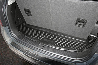 Wykładzina bagażnika Chevrolet Captiva '2011-> (7-osobowy, krótka) Cartecs (czarna, poliuretanowa)