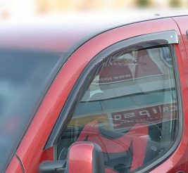 Owiewki szyb bocznych Fiat Doblo '2000-2010 (przednie, klejone) Cobra Tuning