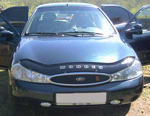 Owiewka szyby przedniej Ford Mondeo '1996-2000 Vip Tuning