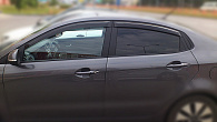 Owiewki szyb bocznych KIA Rio '2011-2015 (sedan, klejone) Cobra Tuning