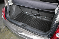 Wykładzina bagażnika Nissan Micra '2003-2010 (hatchback) Cartecs (czarna, poliuretanowa)